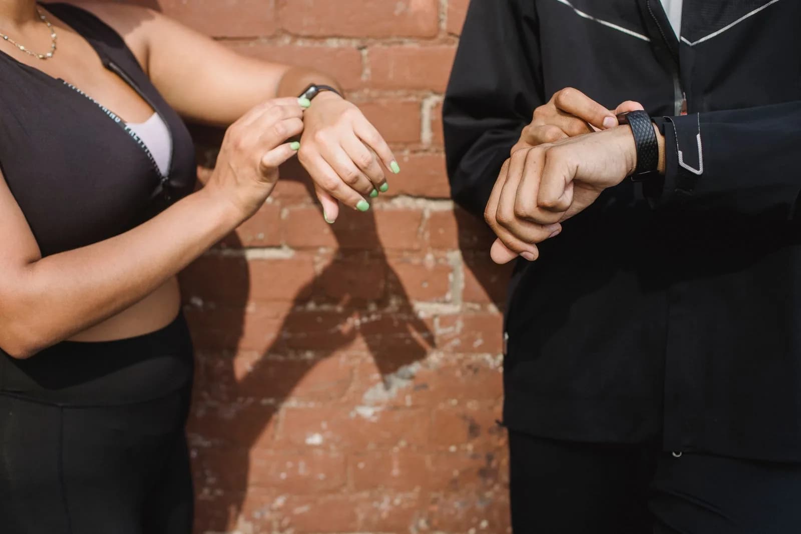 Athlete using fitness tracker — Fitness & Wellness marketing by TML Agency