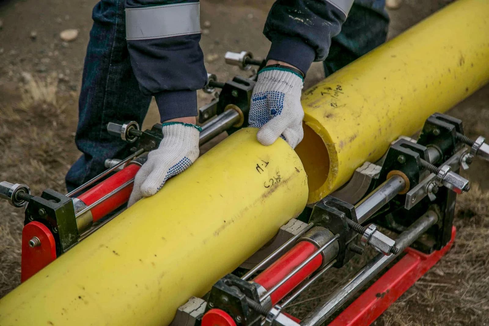 Pipeline maintenance technician — Oil & Gas marketing by TML Agency